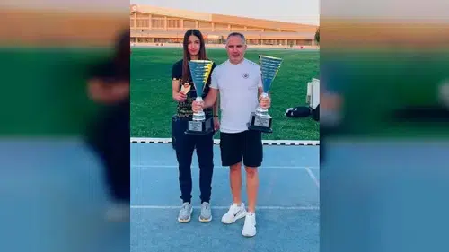 Zülal Gültepe 200 metrede Türk atletizm tarihine geçti