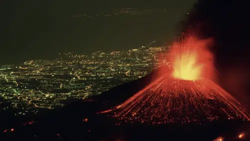 Hareketlilik gözleniyordu! Etna Yanardağı, yeni bir paroksismal evreye girdi