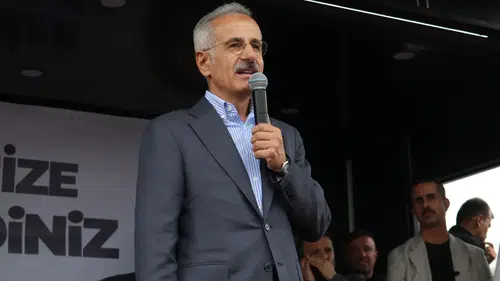 Bakan Uraloğlu: "Herkese hizmet etmeye devam edeceğiz"