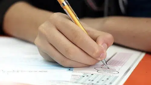 YKS Tercihi Yapacaklara Kritik Uyarı: Sosyal Medyanın Etkisiyle Karar Vermeyin