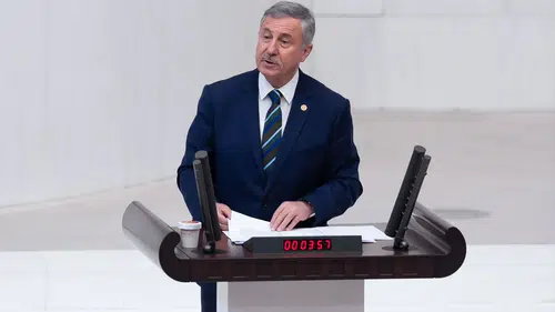 AK Parti'den KAAN vurgusu: "Türkiye vizyonunun göklerdeki en güçlü mühürlerinden biridir"