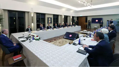 Cumhurbaşkanlığı Kabinesi Ahlat’ta: Toplantı başladı