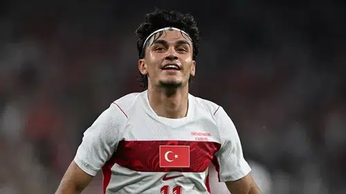 Eintracht Frankfurt’tan Can Uzun açıklaması! Galatasaray detayı dikkat çekti