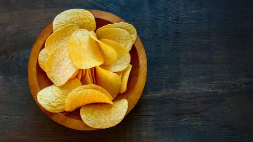 Cips, salam ve soslarda yeni düzenleme: Kademeli yasak dönemi
