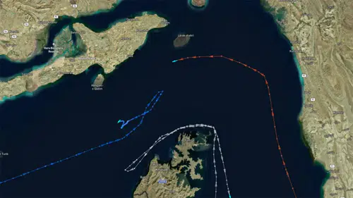 Hürmüz Boğazı’nda gizli koridor iddiası: ABD her gece tanker konvoyu geçiriyor