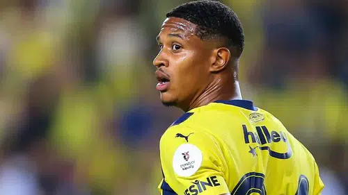 Fenerbahçe’de Oosterwolde transferinde sıcak gelişme