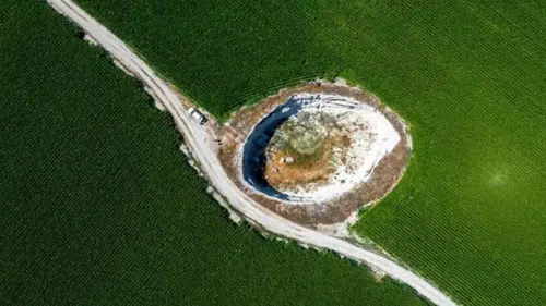 Yer altındaki tehlike büyüyor: Konya’da 739 obruk tespit edildi