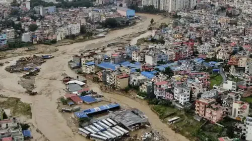 Nepal’de sel felaketi: Hayatını kaybedenlerin sayısı 17’ye yükseldi