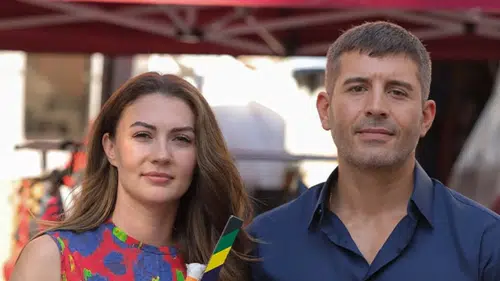 Anne Yarısı ne zaman başlıyor, oyuncuları kimler? NOW'ın yeni dizisi sete çıktı