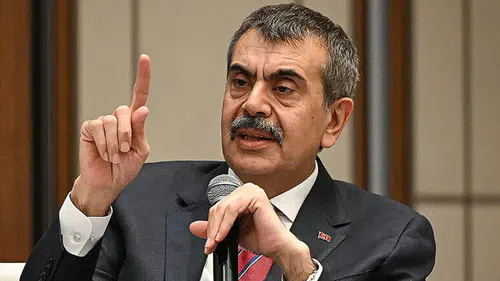 Milli Eğitim Bakanı Yusuf Tekin'den ara tatil açıklaması! 180 gün detayı...