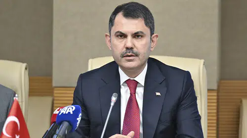Plastik kirliliğine karşı mücadele sürüyor! Bakan Kurum: 128 tesise 219 milyon lira ceza kestik, 21 tesisi kapattık