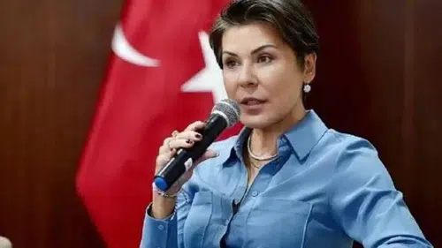 ‘Ekrem İmamoğlu Çıkar Amaçlı Suç Örgütü’ davası: Fatoş Pınar Türker duruşmada fenalaştı