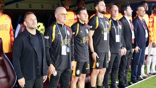 Galatasaray’da Okan Buruk isyanı iddiası: “Prenslerinden vazgeçsin, sıkıldık artık”
