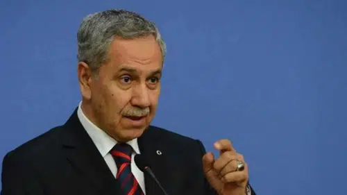 Bülent Arınç'tan eleştirilere yanıt: "Erdoğan ile dava arkadaşıyız"