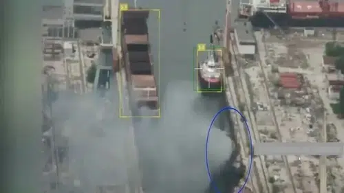 Rusya, Karadeniz’de Ukrayna’ya askeri yük taşıyan gemiyi vurduğunu açıkladı