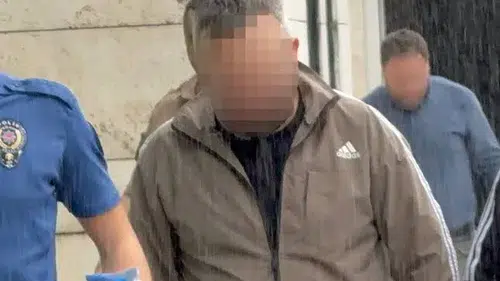 Samsun'da bir evin ardiyesinde 2 tabanca ve 1 tüfek ele geçirildi