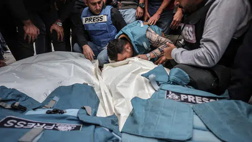 Gazze öldürülen Filistinli gazeteci sayısı 263' çıktı