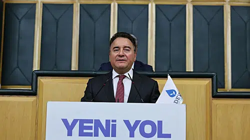 Ali Babacan’dan yeni eğitim öğretim yılı mesajı: “Veliler eğitim masrafları altında ezilmemeli”