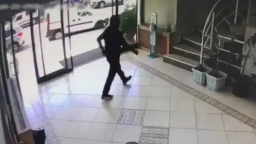 Beykoz'da sendika binasında tabancayla ateş açan şüpheli yakalandı