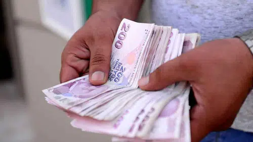 Motorine 6,59 TL zam geldi: Fiyatlar 100 TL sınırına dayandı