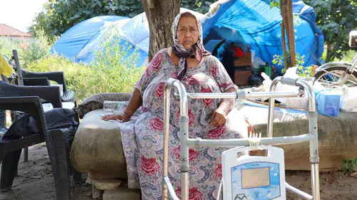 karnından 40 kilogramlık kitle alınan 67 yaşındaki kadın: Ölümü beklerken yeniden hayata döndüm