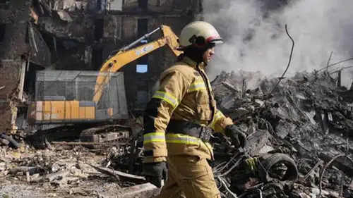 Kiev'de fabrikayı vurdular: Zelenski tesisin kasıtlı hedef seçildiğini savundu