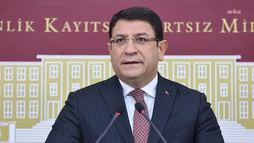 İdris Şahin’den Merkez Bankası’na ekonomi eleştirisi: “Sokaktaki gerçekler çok yakında bitirecek”