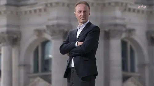 Almanya Sosyal Demokrat Parti milletvekili Karaahmetoğlu'ndan AfD’nin seçim sonucuna tepki