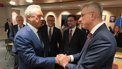 Sağlık Bakanı Memişoğlu, ABD'li mevkidaşıyla bir araya geldi