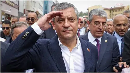 Özgür Özel Bursa’da incir üreticileriyle buluştu: "Mazot ÖTV’siz ve KDV’siz olacak”