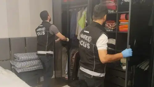 Kars'ta şüpheli ölüm: Kimliği belirsiz ceset bulundu