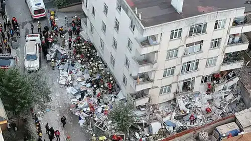 Maltepe'de 5 kişinin öldüğü bina çökmesine ilişkin mimar ve şantiye şefi tutuklandı