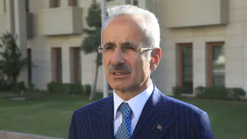Bakan Uraloğlu'ndan Müjde: Türkiye-Ermenistan Ani Köprüsü Restorasyonunda Önemli Gelişme!