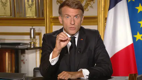 Emmanuel Macron istifa mı etti, Fransa'da görevi bırakan bakan kim?