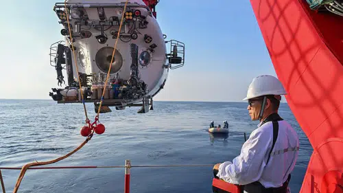 Çin'in deniz aracı Jiaolong 473. kez derin denize daldı