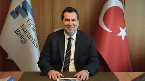 Fon soruşturmasında adı geçen iş insanı Ali Emre Ballı aracında ölü bulundu