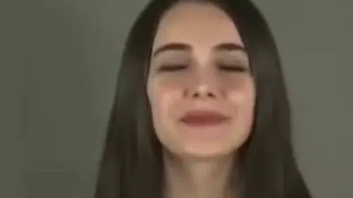 Hafsanur Sancaktutan'ın 17 yaşındaki görüntüleri ortaya çıktı! İlk oyunculuk videosu gündem oldu