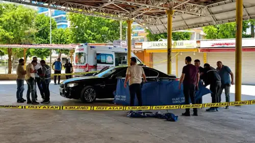 Afyonkarahisar'da pazar yerinde silahlı kavga: 1 kişi hayatını kaybetti