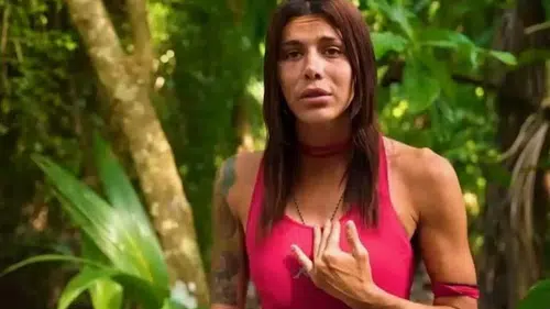 Survivor Nefise Karatay evinde kaza geçirdi: Yaşadıklarını sosyal medyada anlattı