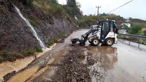 Kocaeli'de sağanak: Kartepe'ye 214,9 kilogram yağış düştü
