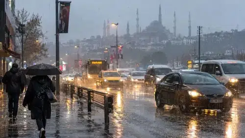 İstanbul'da yarın okullar tatil mi? 28 Ekim Çarşamba günü okullar yarım gün mü ve saat kaça kadar açık?