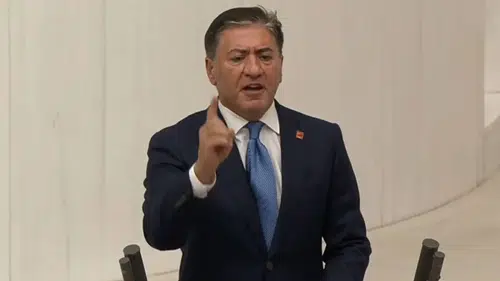 Murat Emir'den SPK tepkisi: "455 bin 758 mağdurun hakkını gasbeden gece yarısı önergesine kalkan olma derdinde"