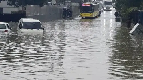 İstanbul'da Sel Felaketinde Can Kaybı 6'ya Yükseldi! Bir Kişinin Cansız Bedeni Bulundu