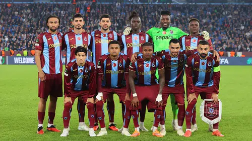 Trabzonspor'un Parlayan Yıldızı, Hearts Maçının Ardından Trafik Kazası Geçirdi!