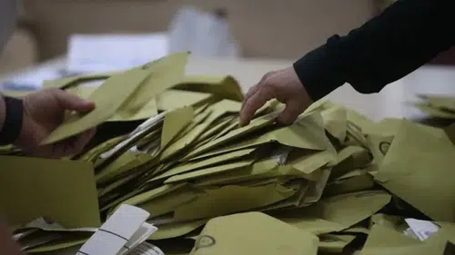 Cumhurbaşkanı Başdanışmanı Uçum 2028 seçimleri için tarih verdi