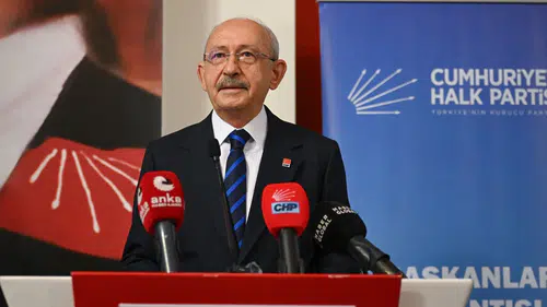 CHP kurultay takvimi ertelendi! 2027 kurultayı ne zaman yapılacak?