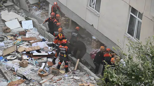 Maltepe'de çöken binada can kaybı 5'e yükseldi! Binadaki çatlaklarla ilgili dikkat çeken açıklama