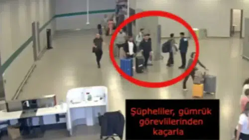 İstanbul Havalimanı'nda 8 kilo 250 gram metamfetamin ele geçirildi: 2 şüpheli gözaltına alındı