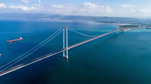 Osmangazi Köprüsü 29 Ekim'de kısmen trafiğe kapanacak: Yarış programı belli oldu