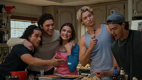 Off Campus 2. sezon ne zaman yayınlanacak? Prime Video dizisinin yeni sezon oyuncuları kimler?